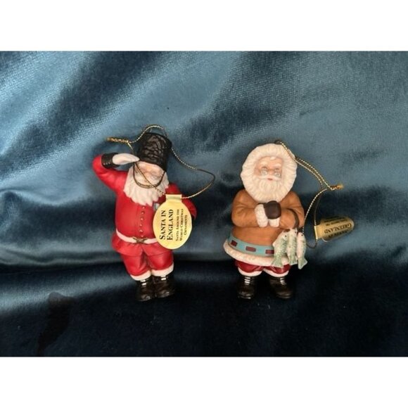 Christmas Decorations The Danbury Mint Santa in Greenland & Santa in England 3 3 - Picture 2 of 8